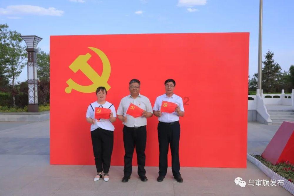 曝荣耀去年利润暴涨 今年四季度或发布三折叠屏手机